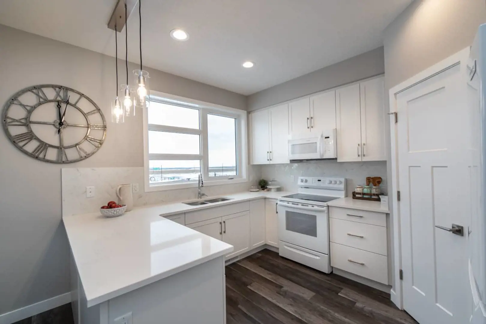 Ava Townhomes located at 17635 58 Street Northwest, Edmonton, AB cover image