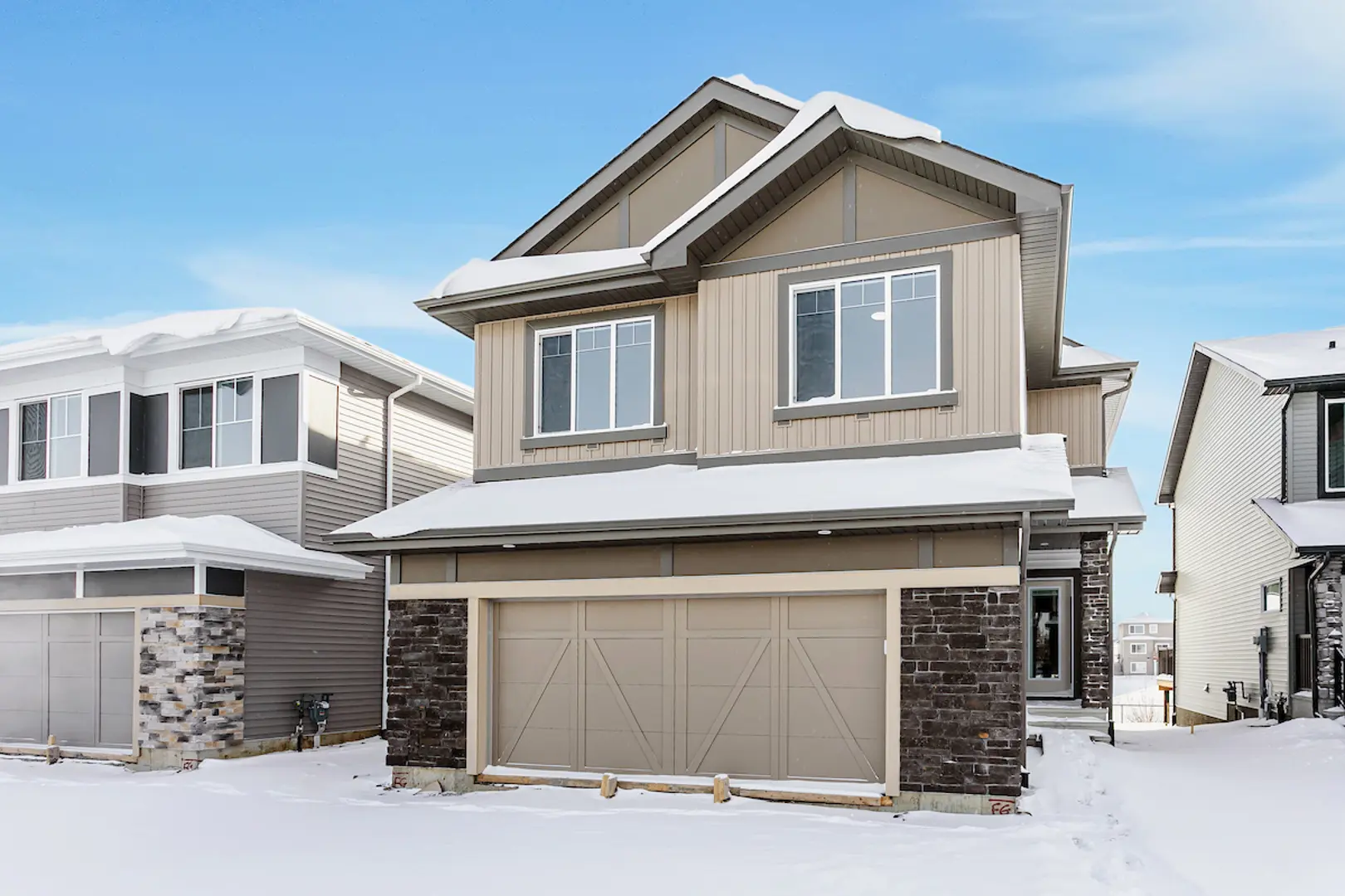 Kinglet by Big Lake located at 5807 Raven Crescent NW, Edmonton, AB T5S 0S7 cover image